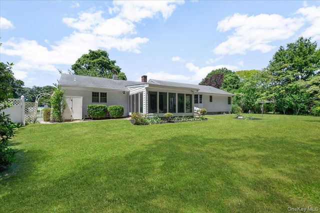 870 Crittens Lane, Southold, NY 11971