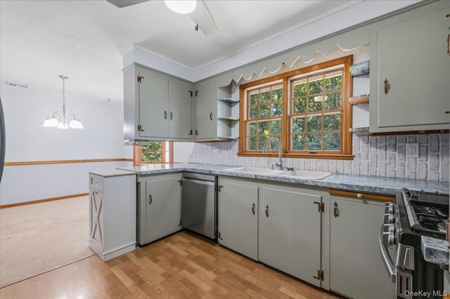 870 Crittens Lane, Southold, NY 11971