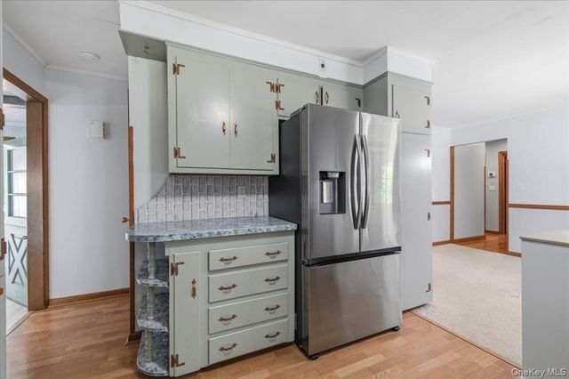 870 Crittens Lane, Southold, NY 11971