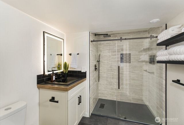 2514 N Lafayette Avenue, Bremerton, WA 98312