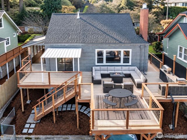 2514 N Lafayette Avenue, Bremerton, WA 98312