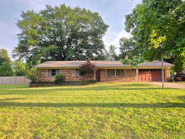 105 Epperson Drive, Cabot, AR 72023