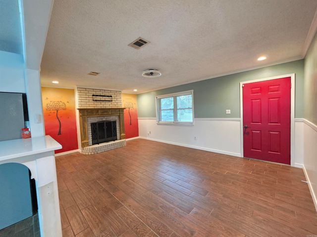 105 Epperson Drive, Cabot, AR 72023