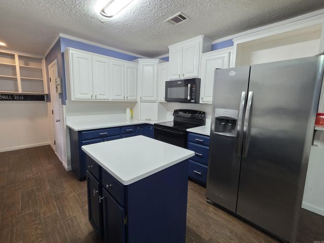 105 Epperson Drive, Cabot, AR 72023