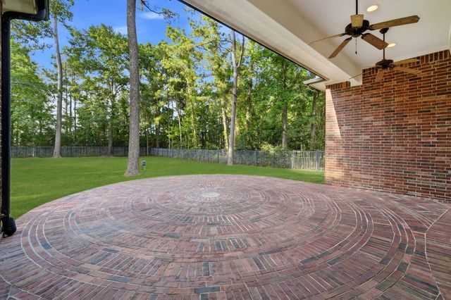 3907 N Rondelet Drive, Spring, TX 77386