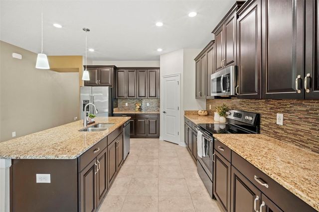 4602 FAIRY TALE CIRCLE, Kissimmee, FL 34746