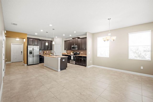 4602 FAIRY TALE CIRCLE, Kissimmee, FL 34746