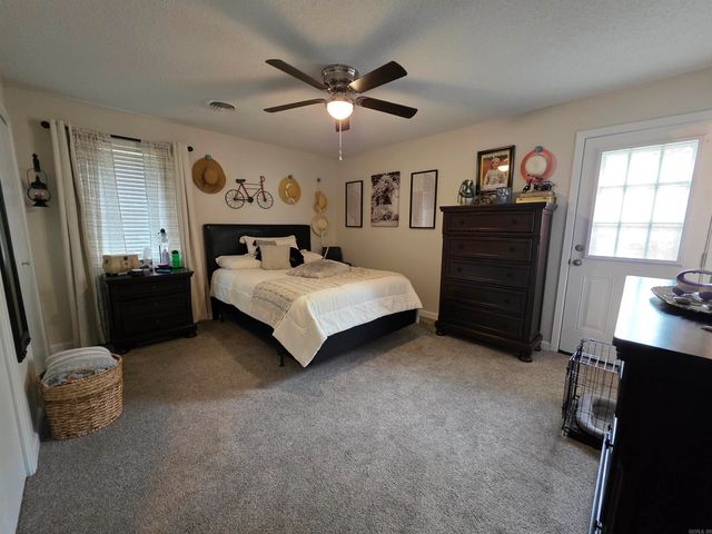 2601 Hatcher Dr, Paragould, AR 72450