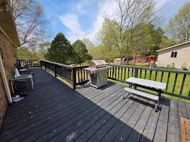 2601 Hatcher Dr, Paragould, AR 72450