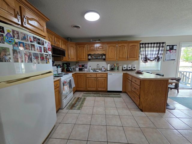 2601 Hatcher Dr, Paragould, AR 72450