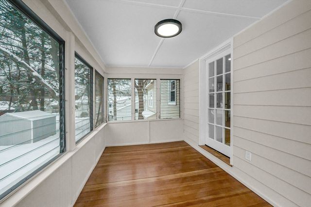 62 Baymor Dr, East Longmeadow, MA 01028