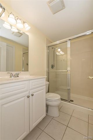 7564 Wydown Boulevard 1B, St Louis, MO 63105