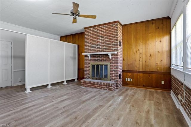 7 Briar DR, Hampton, VA 23661
