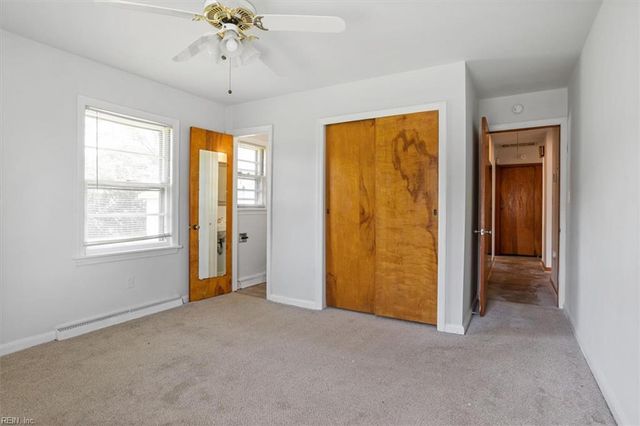 7 Briar DR, Hampton, VA 23661