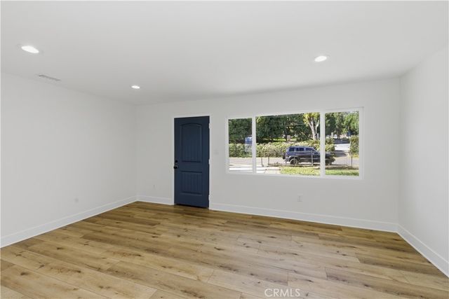 202 S Azusa Ave., La Puente, CA 91744