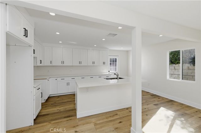 202 S Azusa Ave., La Puente, CA 91744