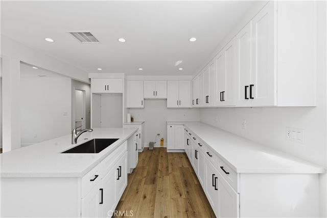 202 S Azusa Ave., La Puente, CA 91744