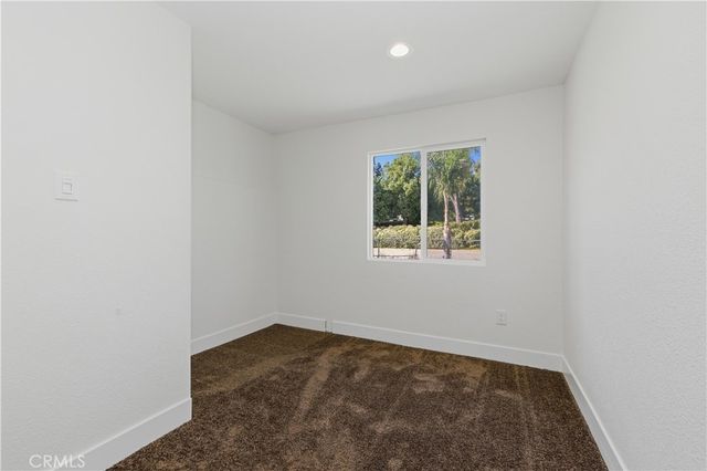 202 S Azusa Ave., La Puente, CA 91744