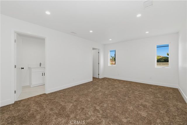 202 S Azusa Ave., La Puente, CA 91744