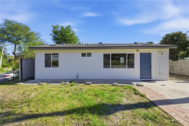 202 S Azusa Ave., La Puente, CA 91744