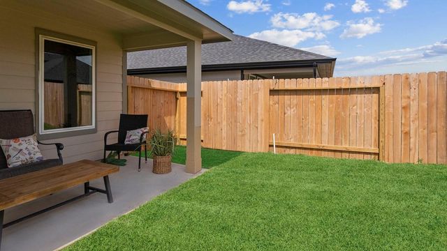 6008 Hawthorne Gardens Drive, Rosenberg, TX 77469