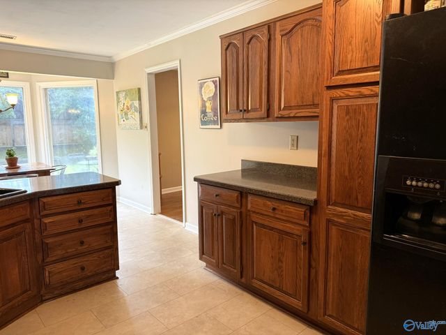 1600 Kenwood Court, Decatur, AL 35601