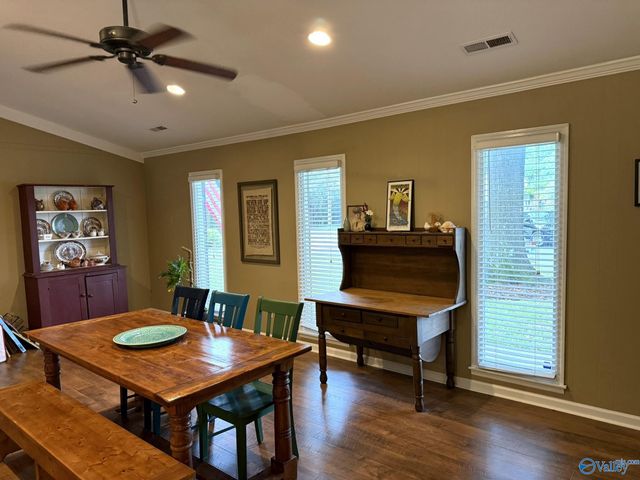 1600 Kenwood Court, Decatur, AL 35601