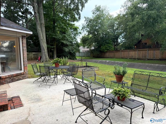 1600 Kenwood Court, Decatur, AL 35601