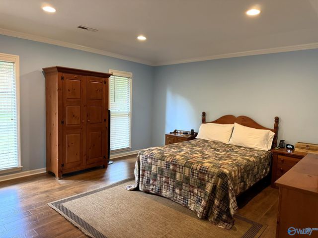 1600 Kenwood Court, Decatur, AL 35601