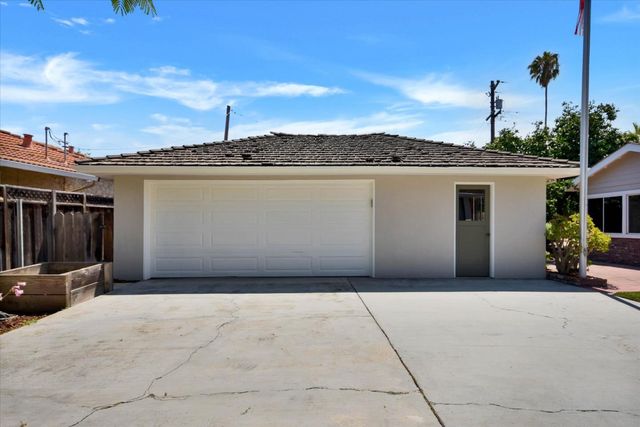 1862 Homestead Road, Santa Clara, CA 95050