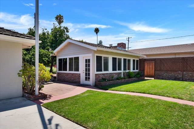 1862 Homestead Road, Santa Clara, CA 95050