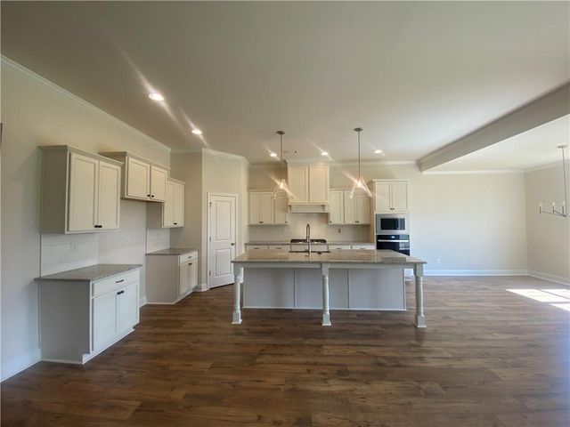 134 Oakdale Road, Jefferson, GA 30549