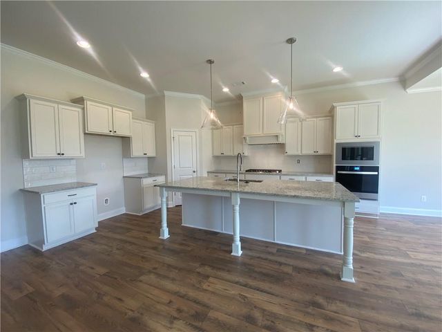 134 Oakdale Road, Jefferson, GA 30549