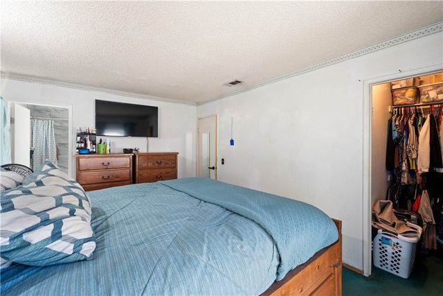 14045 Parkwood, Fontana, CA 92337