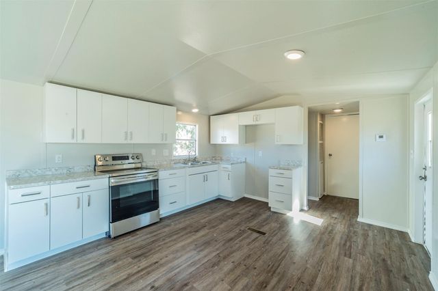 4329 Kaywood Drive, Granbury, TX 76048