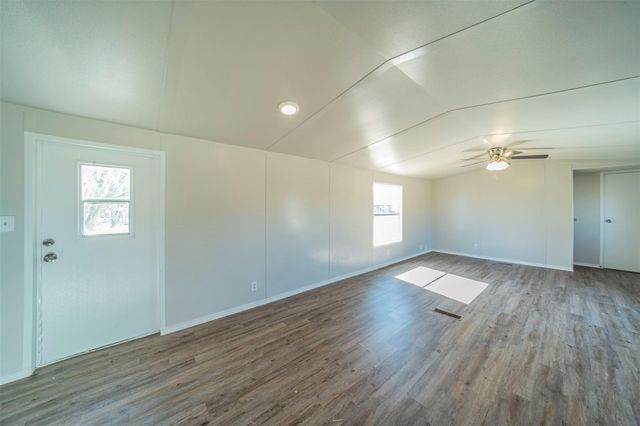 4329 Kaywood Drive, Granbury, TX 76048