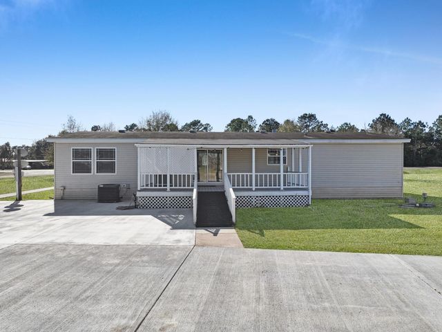 18028 Klein Road, Winnie, TX 77665