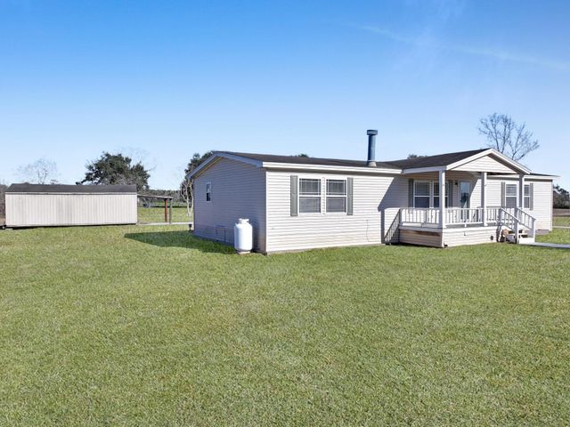 18028 Klein Road, Winnie, TX 77665