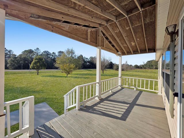 18028 Klein Road, Winnie, TX 77665