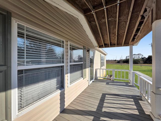 18028 Klein Road, Winnie, TX 77665