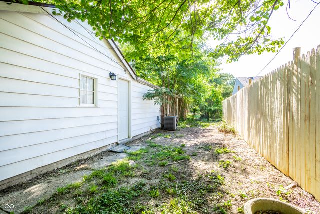 2302 S Randolph Street, Indianapolis, IN 46203