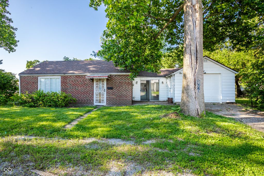 2302 S Randolph Street, Indianapolis, IN 46203