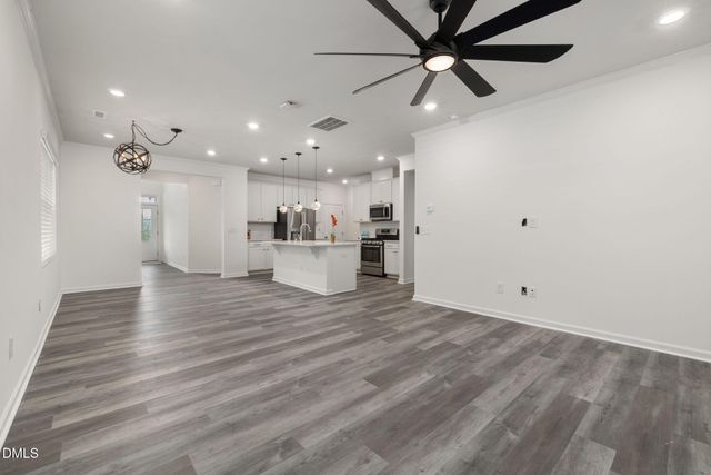 905 Holly Bluff Lane, Durham, NC 27713