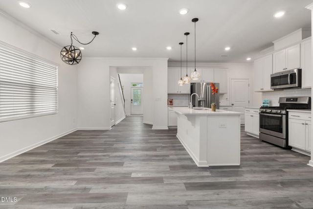 905 Holly Bluff Lane, Durham, NC 27713