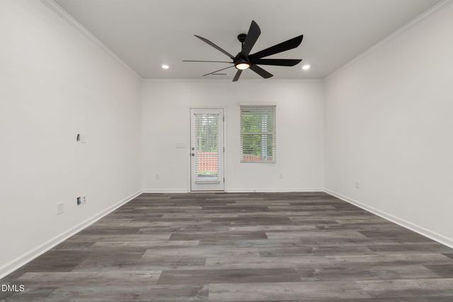905 Holly Bluff Lane, Durham, NC 27713
