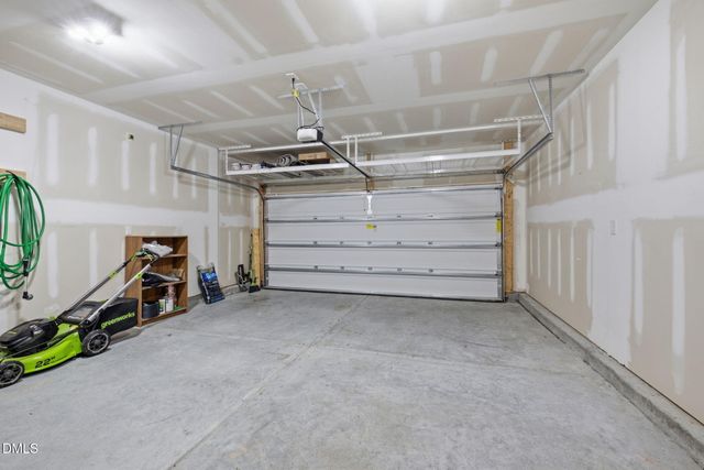 905 Holly Bluff Lane, Durham, NC 27713