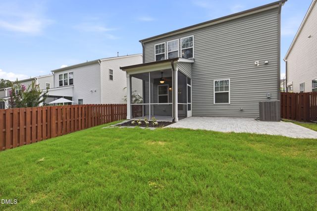 905 Holly Bluff Lane, Durham, NC 27713