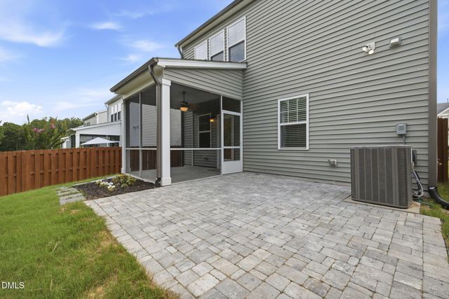 905 Holly Bluff Lane, Durham, NC 27713