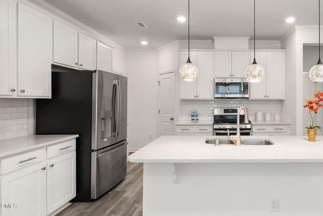 905 Holly Bluff Lane, Durham, NC 27713