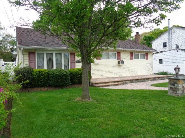 1431 Lombardy Boulevard, Bay Shore, NY 11706